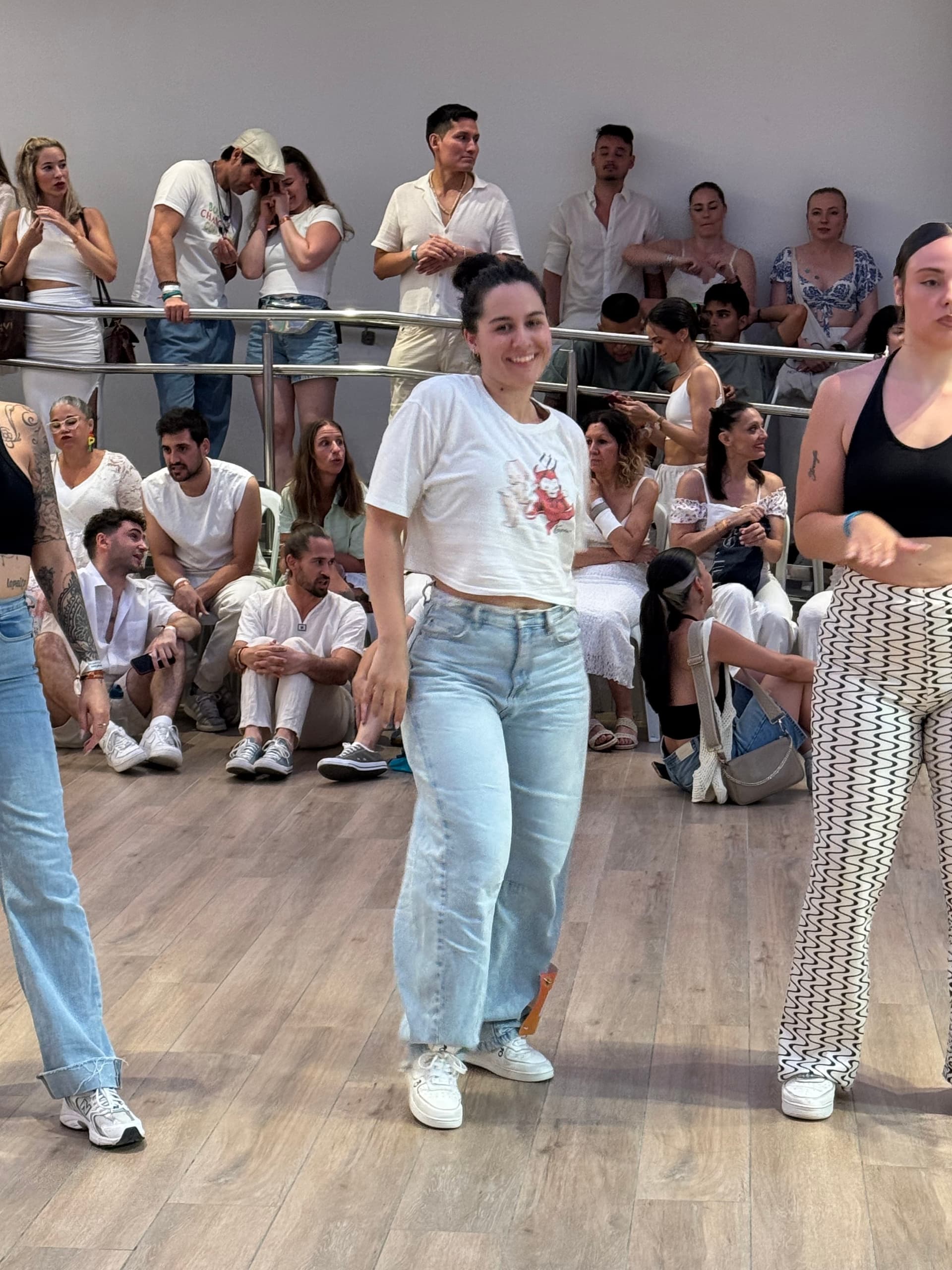 Bachata fesztivál social tánctér résztvevőkkel